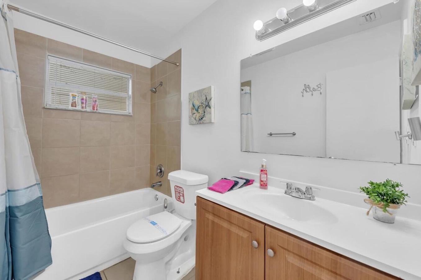2 Bedroom House Minutes From Beach And Casino Db1 Dania Beach Kültér fotó