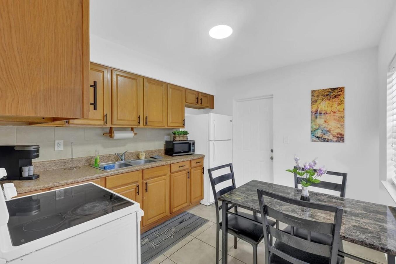 2 Bedroom House Minutes From Beach And Casino Db1 Dania Beach Kültér fotó
